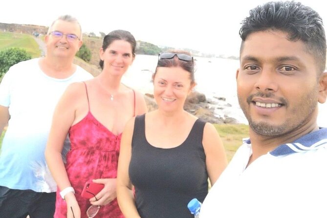 10 Days Sri Lanka Tour with Sujeewa - Dambulla’s cave murals, Kandy’s relic temple, and dance at 5 PM