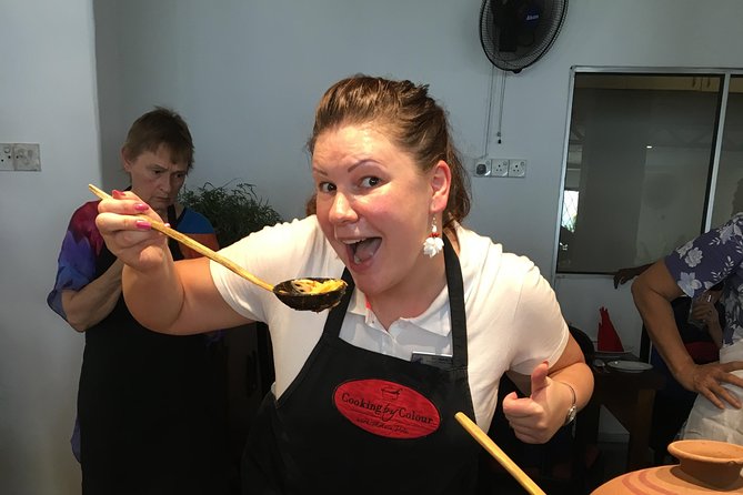 3 hour cooking experience - What you will learn to cook: curries, rices, and sambols