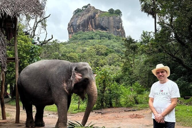 4 Days Private Tour In Sri Lanka - Colombo on the last day: fast city flavor before departure