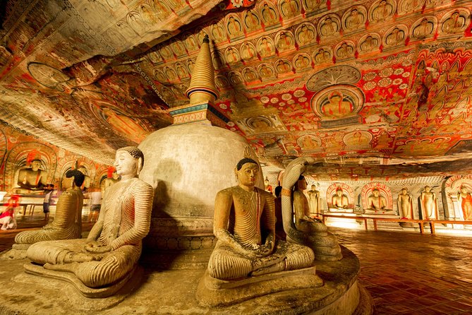 6-Day Sri Lanka Heritage Private Tour - Day 3 in Kandy: Dambulla caves, Sacred Tooth Relic, and a cultural dance evening