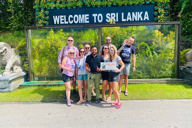 6 Days Tour of Sri Lanka - Day 3: Buddhist Centers, the Sacred Tooth Relic Temple, and Ambuluwawa Tower Views