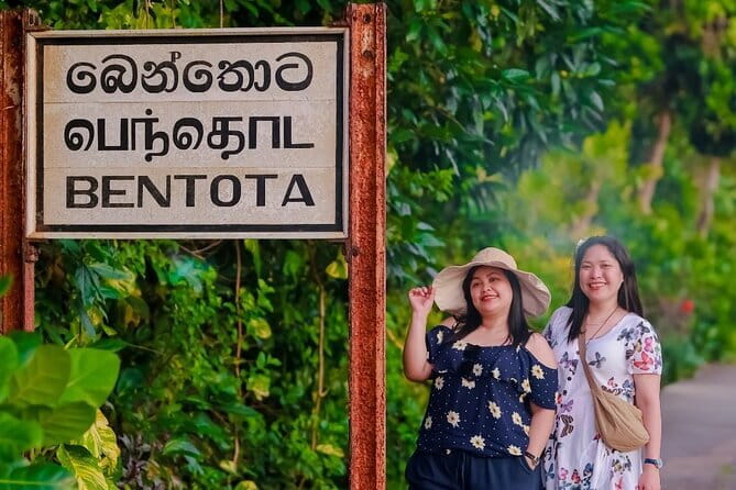 7 Days Sri Lanka Sightseeing Tour - Day 2: Dambulla Cave Temple en route to Kandy’s Temple of the Tooth