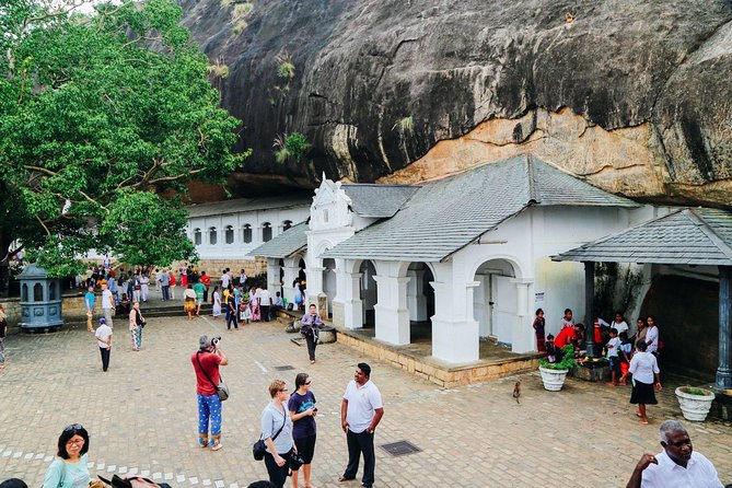 8-Day Private Ramayana Trail Tour from Colombo - Day 3 to Nuwara Eliya: Ella Stops, Ravana Falls, and Divurumpola’s Agni Pariksha