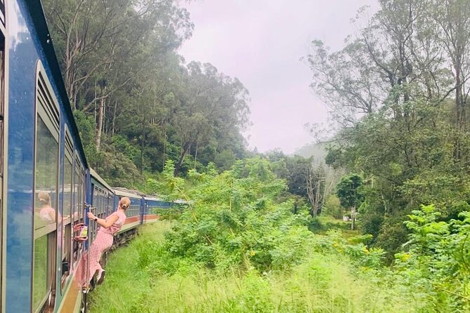 8 Day Private Sri Lanka Tour with Chauffeur - Day 2: Sigiriya Rock Fortress plus Hiriwadunna’s village tank boat ride