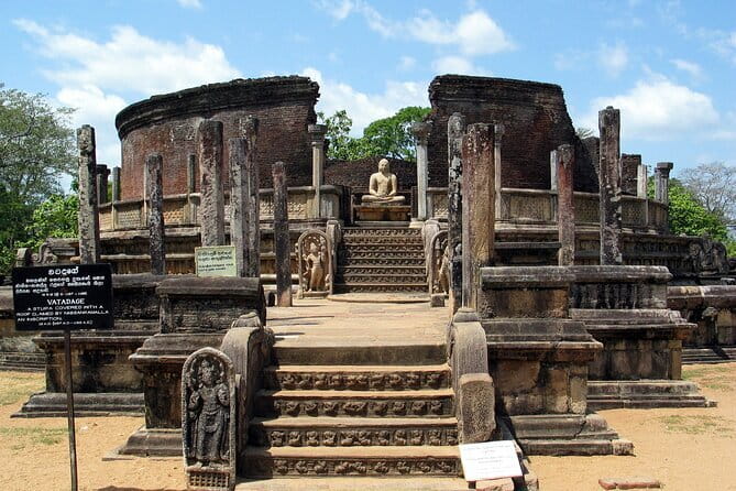 9 Days Guided Tour Through Sri Lanka - Yala National Park Morning Safari for Elephants and Leopards
