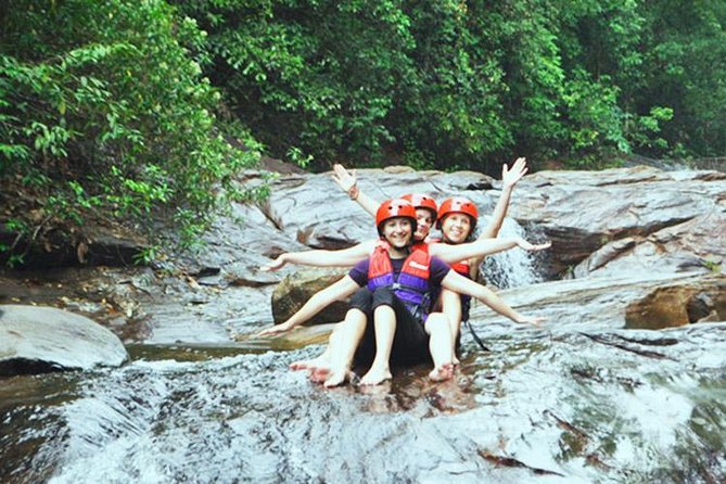 Adventure Experience N in Kitulgala - Starting at the A7 in Kitulgala, then getting geared up