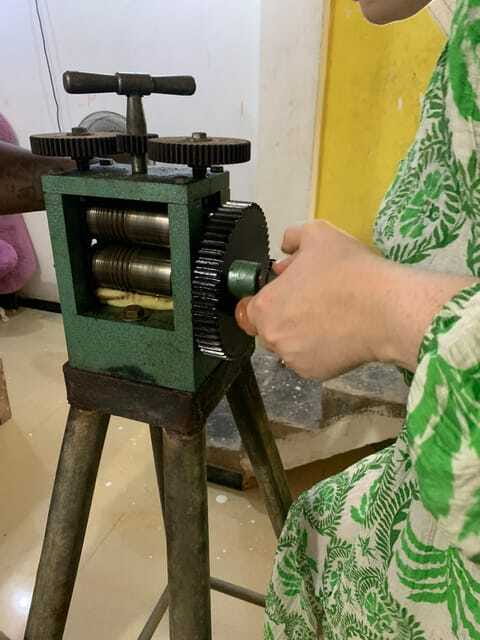 Ahangama: Traditional Jewellery Making Workshop - Taking your jewelry home, including aftercare touches