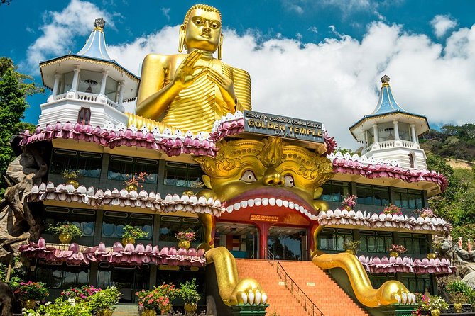 All Inclusive Sigiriya & Dambulla Day Tour from Colombo & Negombo - Dambulla Cave Temple: five caves with Buddhist art