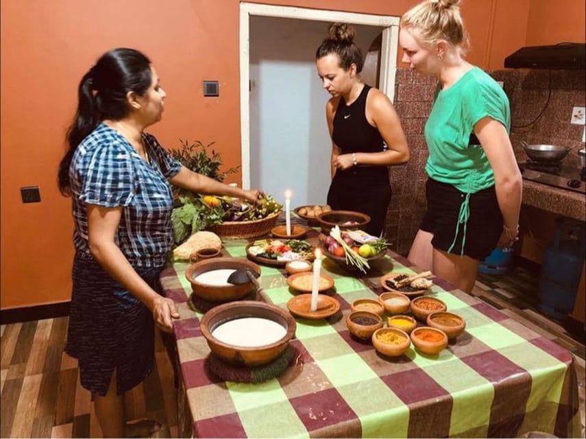 Authentic Sri Lankan Cooking Class in Kandy by Local Family - What to bring, and how to prepare for a home-kitchen class