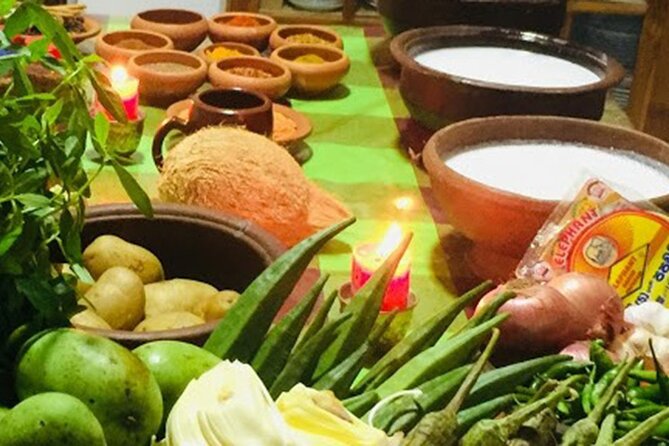 Authentic Sri Lankan Cooking Class in Kandy with Local Family - Group size, energy, and what 44 five-star ratings suggest