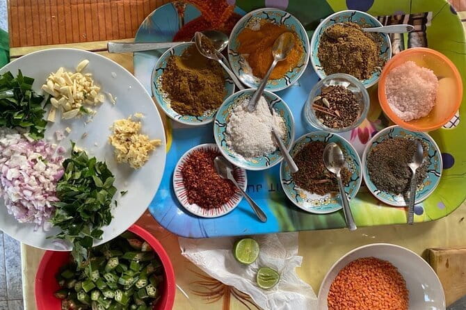 Authentic Sri Lankan Cooking Class in Mirissa - Shopping for ingredients is part of the lesson, not a detour
