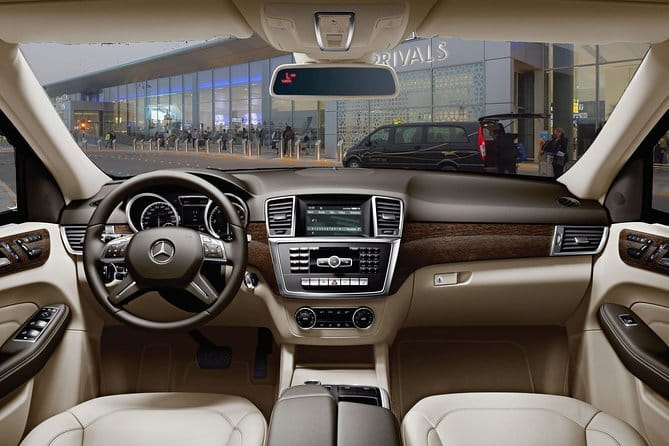 Colombo Airport Pickup and Drop-off Transfer - Who This Transfer Suits Best