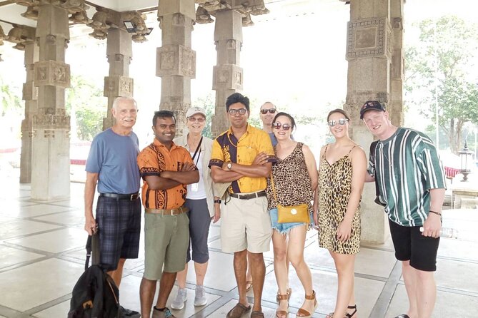 Colombo Bay Tuk Tuk City Tour - Price and Logistics for a Short Colombo Stay