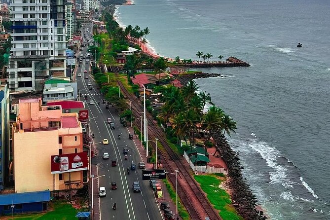 Colombo by Tuk Tuk – Sightseeing Entry Fees included - Pettah Market Energy: Vegetable Market, Old Town Hall Feel, and Dutch-Era Christian Sites