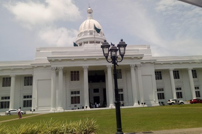 Colombo City Day Tour - Guide and driver quality: what the best days look like