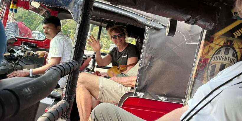 Colombo: City Sightseeing Tour by Tuk-Tuk with Pickup - Key takeaways before you book