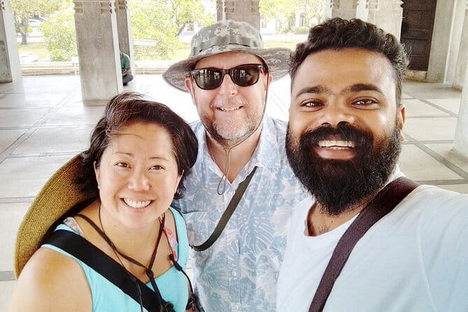 Colombo City Tour By Tuk Tuk (Include Lunch)Morning & Evening - Why This 4-Hour Colombo Tuk Tuk Loop Works