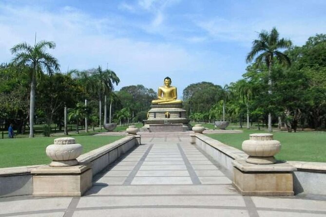 Colombo City Tour By Tuk Tuk Sightseeing -Entry Tickets Included - Key Things You’ll Notice Right Away