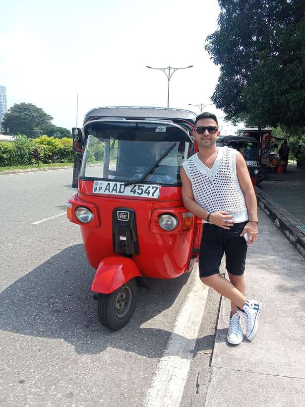 Colombo City Tour by Tuk-Tuk with Hotel Pickup - All Include - Key Highlights to Look For