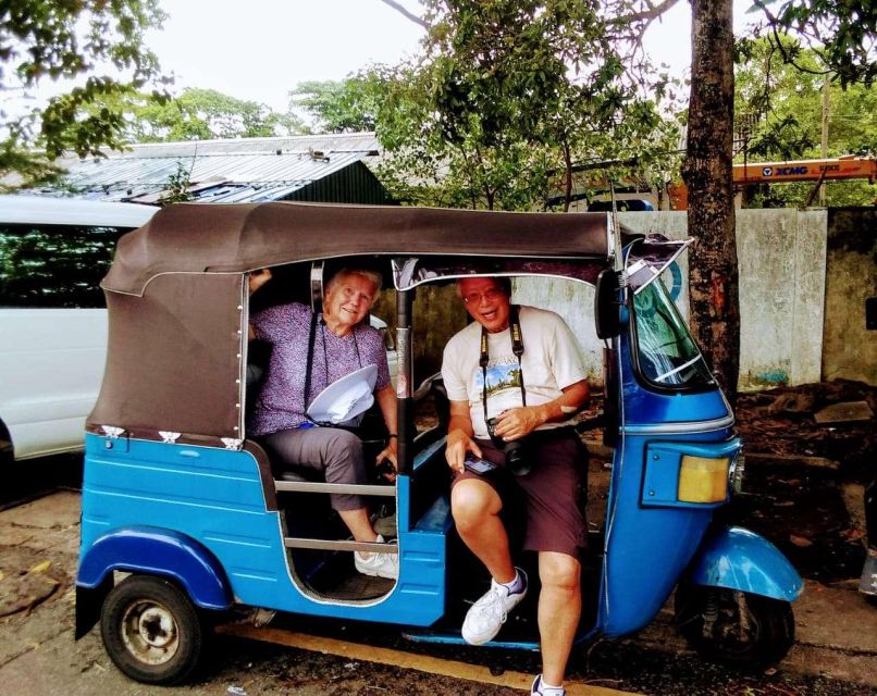 Colombo: City Tour by Tuk Tuk with Pickup - All Inclusive - Light House, Clock Tower (1857), and Lotus Tower: From Historic Landmarks to Modern Views