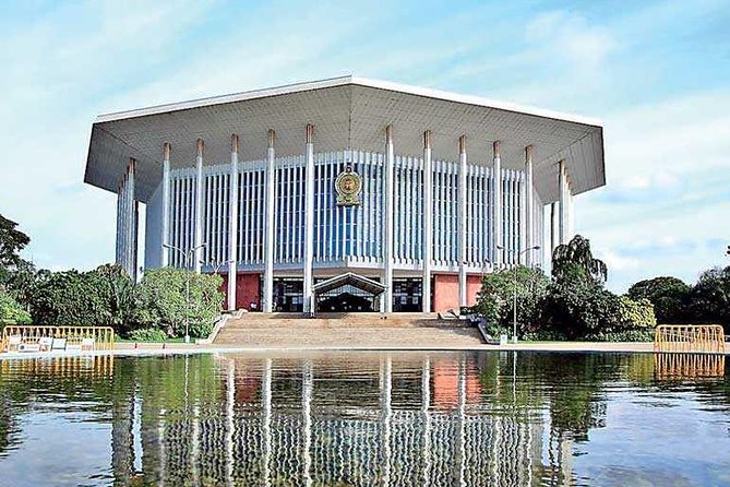 Colombo City Tour From Negombo - Old Kathiresan Temple and the Hindu Side of Colombo