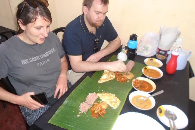 Colombo Express Food Tour with 9 + Tastings - Street Food, But With a Driver Who Knows the Shortcuts