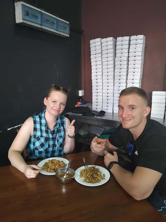 Colombo Foods Tour by Tuk Tuk ( Food chargers included ) - Chicken kottu roti: the sizzle finale you will remember