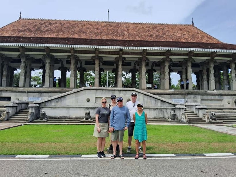 Colombo Heritage &Culture City Tour by Tuk Tuk ALL INCLUSIVE - Independence Square, Jami Ul-Alfar Mosque, and maritime Colombo