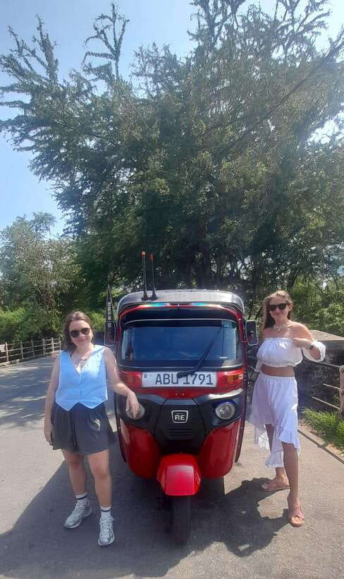 Colombo: Local Guide with Colombo City Tour by Tuk Tuk - What to Bring, and How to Make the Day More Comfortable