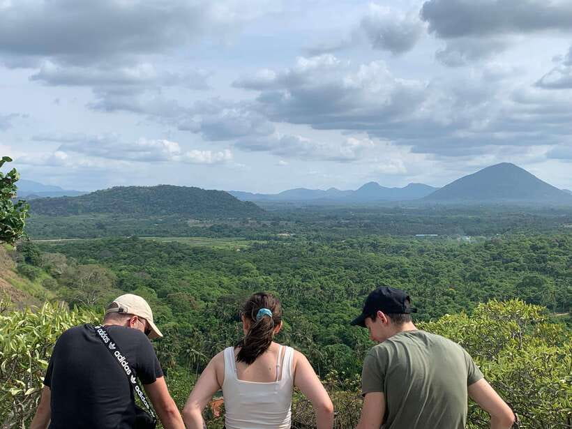 Colombo/Negombo: Sigiriya, Kandy, Ella 3-Day Trip with Train - Price and Logistics: Is $250 a Good Deal for This Route?