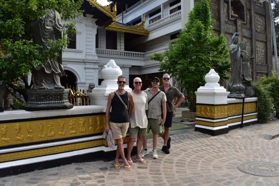 Colombo: private city tour from Negombo with hotel transfers - Hotel transfers, small-group pacing, and flexibility that actually helps