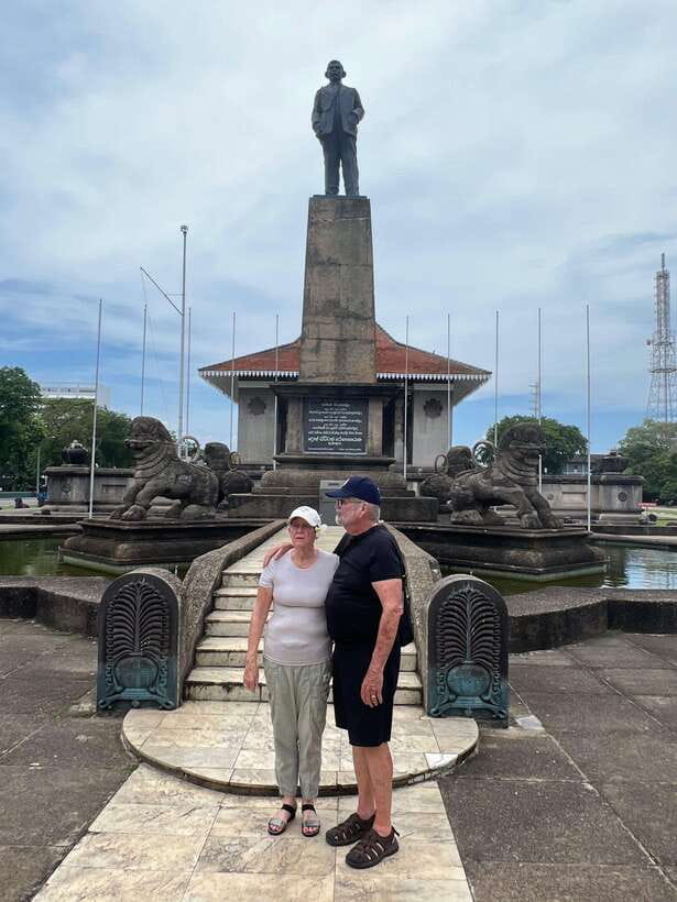 Colombo: Private City Tour with Local Food Tour by Tuk-Tuk - Should you book this Colombo tuk-tuk food and city tour?