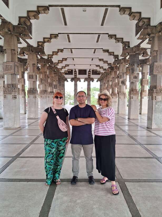 Colombo: Private Guided Tuk Tuk City Tour with Hotel Pickup - Key highlights at a glance