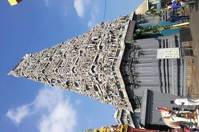 Colombo Private guideTour byTuk Tuk Morning Evening All inclusive - Parks, Wolfenden Church, and quick stops that keep momentum