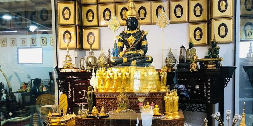 Colombo privet Day Tour and shopping - Pettah Market shopping, plus textiles, handcrafts, and gems