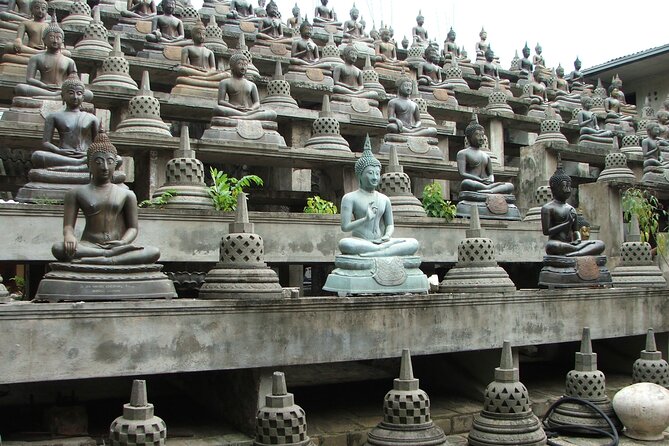 Colombo Sightseeing and Shopping Private Tour Including Lunch - St Anthony’s Shrine and Colombo’s mix of faiths