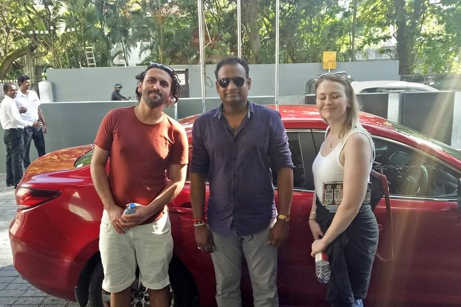 Colombo Sightseeing and Shopping Private Tour Including Lunch - Independence Square, then a clean wrap-up