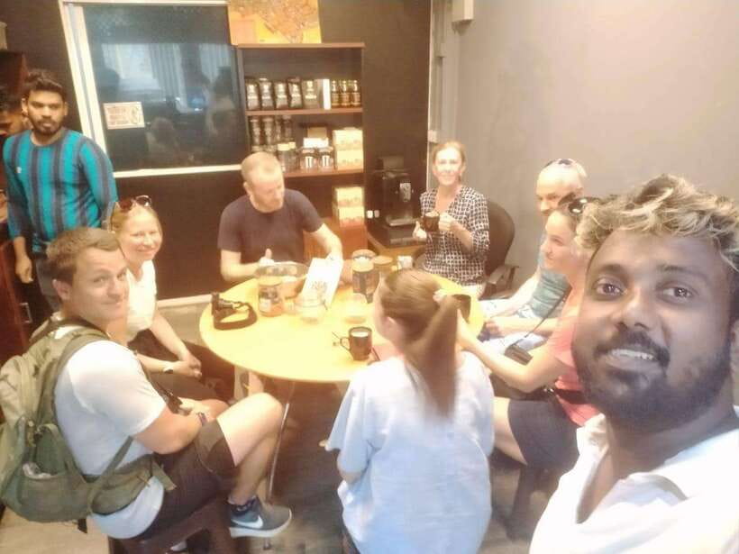 Colombo Sightseeing Private Tour by Tuk Tuk MorningOREvening - Viharamahadvi Park and Zylen Tea: a breather with purpose