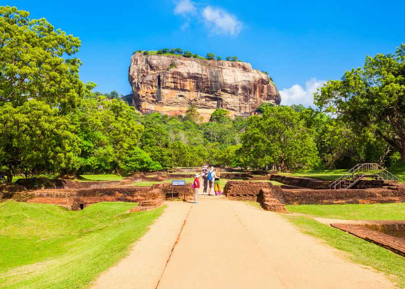 Colombo: Sri Lanka Cultural Triangle Hotspots 2-Day Tour - Key highlights worth knowing