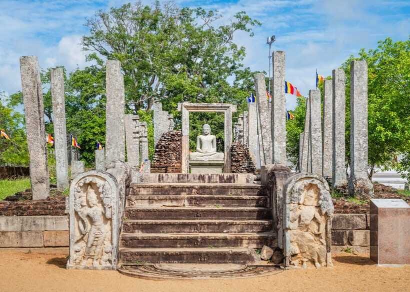Colombo: Sri Lanka Cultural Triangle Hotspots 2-Day Tour - Polonnaruwa, organized in a way that actually feels workable