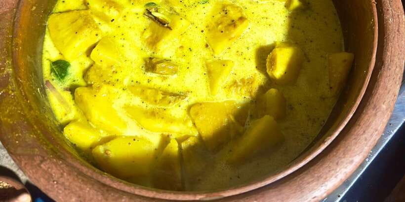 Cooking Class: Sajee’s Place Cooking Class sigiriya - Stage Three: Stir-Fried or Tempered Dish