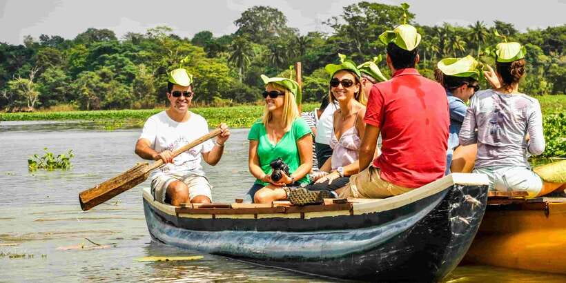 Dambulla: Cave Temple and Village All-Inclusive Tour - Pickup and drop off by tuk tuk: convenience with one catch