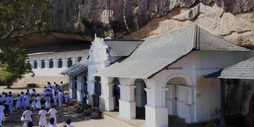 Dambulla: Caves Temple & Traditional Village Tour with Lunch - Traditional village time: bullock cart ride, boat trip, and real food