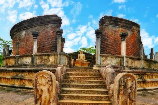 Day Tour from dambulla to Sigiriya & Polonnaruwa - The Host Factor: Why Samar’s Style Matters
