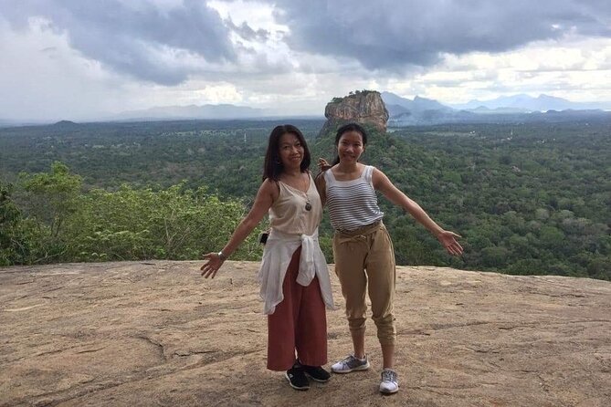 Day tour to Sigiriya & Dambulla from Kandy - Stop 3: Sri Muthumari Amman Kovil near Matale, a quick cultural pause