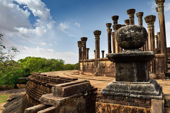 Day tour to Sigiriya,Dambulla & Polannaruwa (3 word heritage places) from Kandy - Polonnaruwa Ancient City: ruins that feel like a living plan