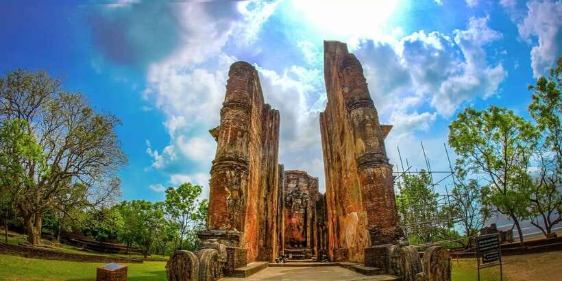 Day Trip to the Ancient Capital of Polonnaruwa From Colombo - Key highlights at a glance