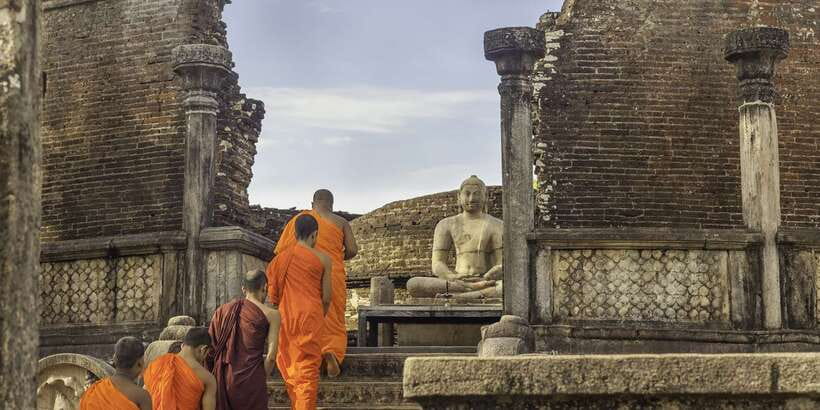 Day Trip to the Ancient Capital of Polonnaruwa From Colombo - From Colombo Pickup To a 14-Hour Day Timeline That Moves