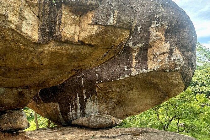 Delve Into Ancient Anuradhapura with Optional Visit to Mihintale - Vessagiriya Forest Monastery: Start With Monastic Life That Feels Alive