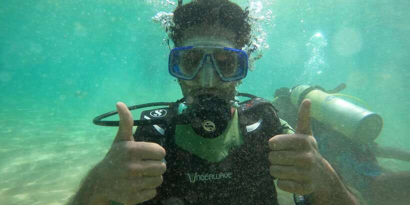 Discover Scuba Diving : Hikkaduwa : Scuba Diving - Key Highlights That Matter on This 3-Hour Session
